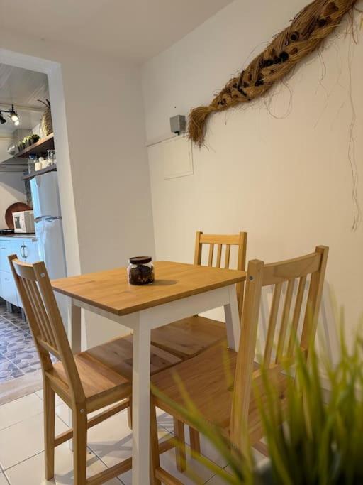 Petite Maison De Plage Leilighet Costa de Caparica Eksteriør bilde