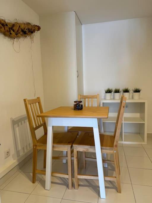 Petite Maison De Plage Leilighet Costa de Caparica Eksteriør bilde